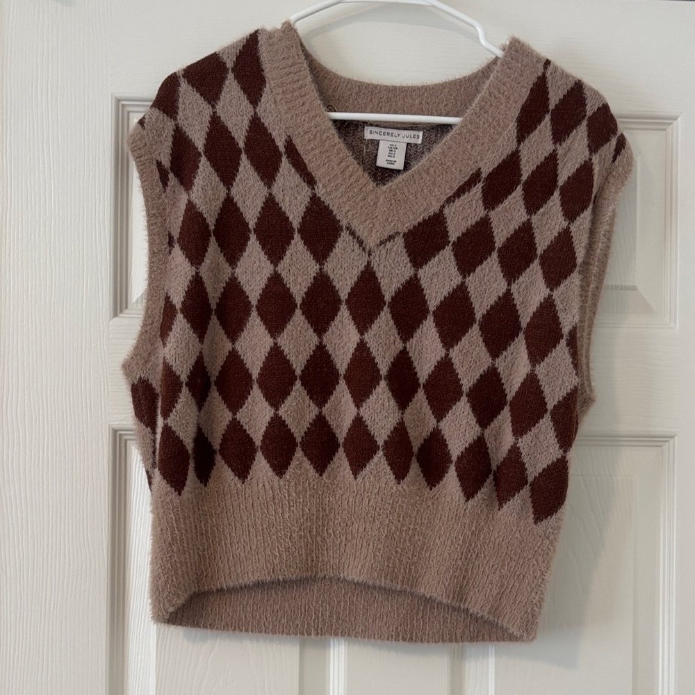 Argyle Patterned Sweater Vest